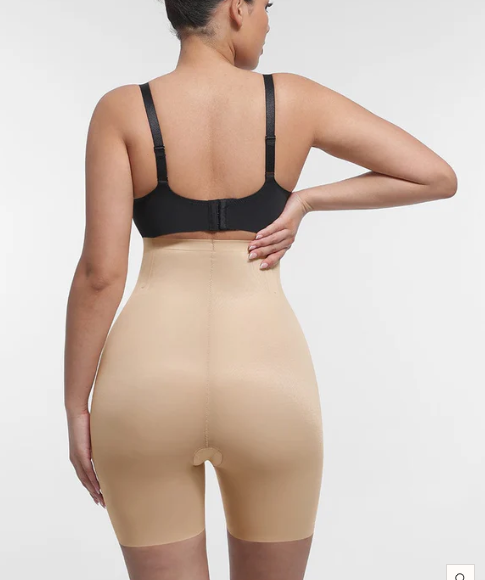 Form-fitting Air-tech Shorts Made From Liquid Spandex