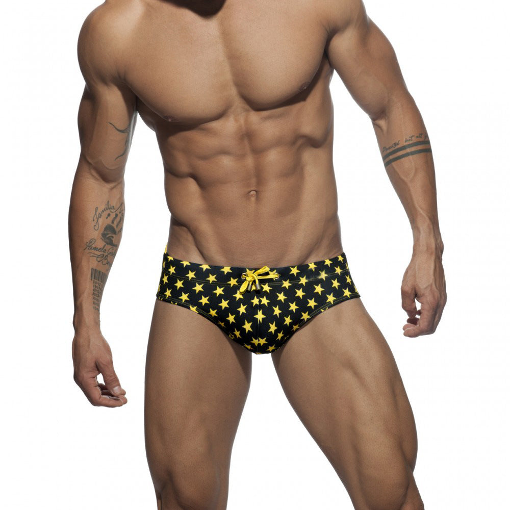 New Men's Triangle Swimsuit Color Blocking