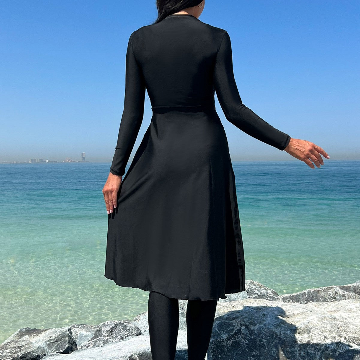 Womens Quick Dry Form Fitting Long Sleeve Swimsuit