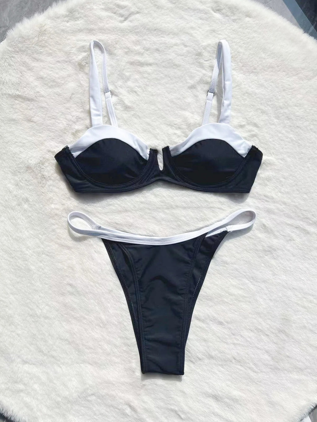 Low Waist Bikini Stitching Split Women's Swimsuit